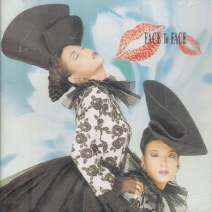 美女裸色乳液cos自慰白虎
